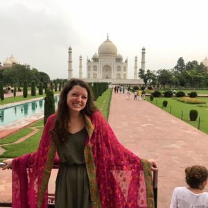 Meet your Posher, Kim